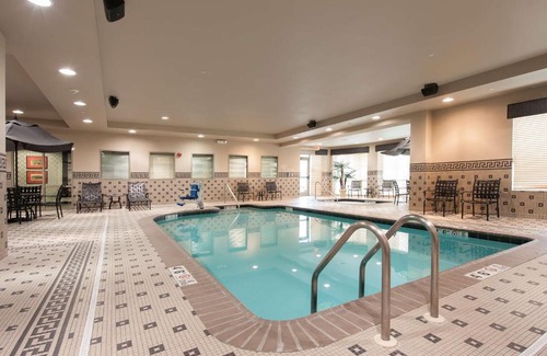 Edinburgh Hotel | Hilton Garden Inn Columbus Edinburgh