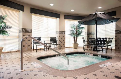 Edinburgh Hotel | Hilton Garden Inn Columbus Edinburgh