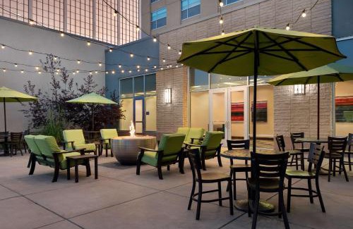 Denver Hotel | Hilton Garden Inn Denver/Cherry Creek