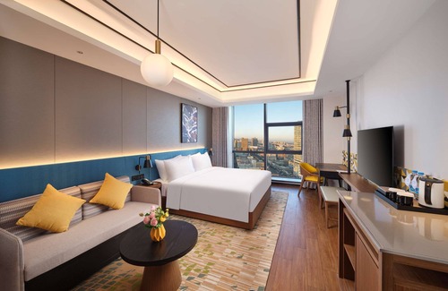 Linghe District Hotel | Hilton Garden Inn Jinzhou Central Street