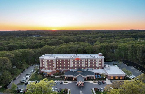 Stony Brook Hotel | Hilton Garden Inn Stony Brook