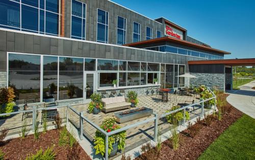Rib Mountain Hotel | Hilton Garden Inn Wausau, WI