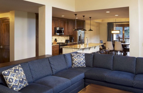 Park City Resort | Hilton Grand Vacations Club Sunrise Lodge Park City