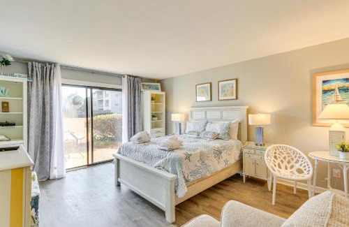 South Beach Apartment | Hilton Head Island Studio with Patio Walk to Beach!