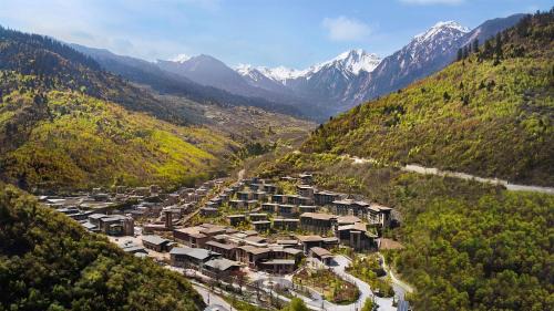 Jiuzhaigou Resort | Hilton Jiuzhaigou Resort