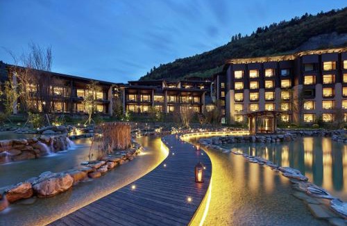 Jiuzhaigou Resort | Hilton Jiuzhaigou Resort