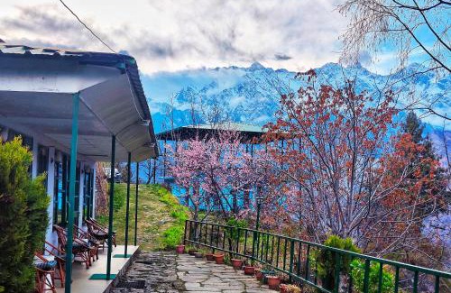 Gobind Dham Hotel | Himalayan High, Auli, By Himalayan Eco Lodges