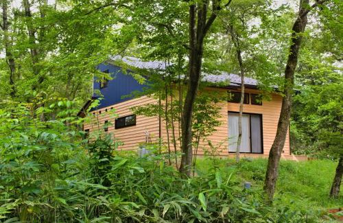 Shikanosato Onsen Ski Chalet | Hinoki no ie - Cottage with natural hot spring in a cypress bathtub