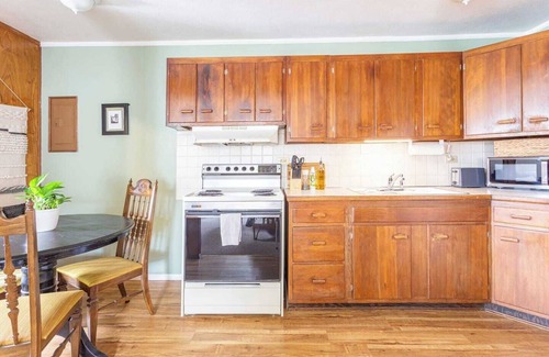 Rose Park Apartment | Hip Strip Haven | 4 Blocks to DT, River & Trails