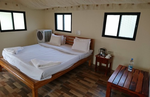 Daulatabad Hotel | Hiranya Resorts