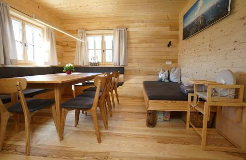 Bizau Ski Chalet | Hirschberghütte