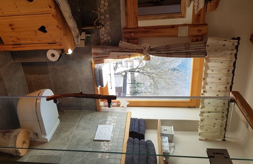 Kranjska Gora House | Hiša Pod Gorami****-house with wellness