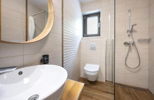 Zasip Apartment | Hiša Vally Art