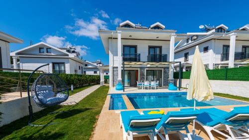 Hisaronu Villa | Hisar 2 - 4 Bedroom Holiday Villa in Hisarönü