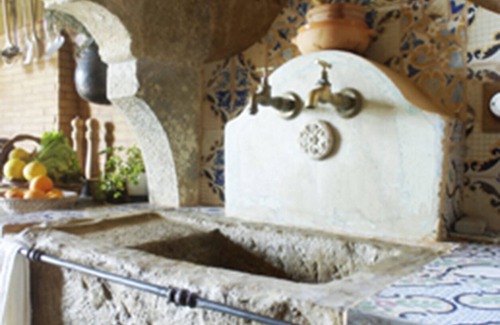 Cornino Villa | Historical Villa bordering the sea coast in the Natural Reserve of Monte Cofano
