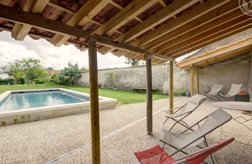 Saint-Germain-Laval Cottage | Historical cottage with pool, WiFi, pets allowed