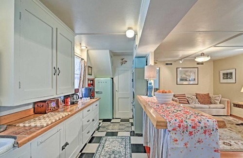 Riverfront House | Historic 1890 Carriage House In Downtown Missoula!