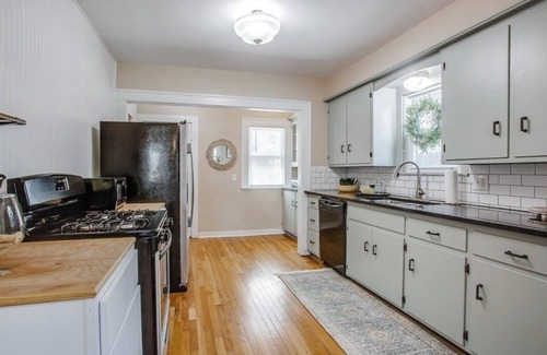Heart of Lubbock House | Historic 1929 2-bedroom 2 bathroom home walking distance from Texas Tech!