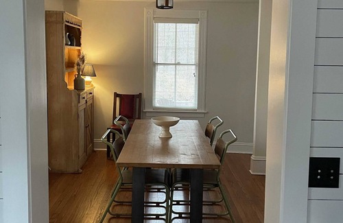 Palisades House | Historic 3 Bedroom 20 Minutes from NYC