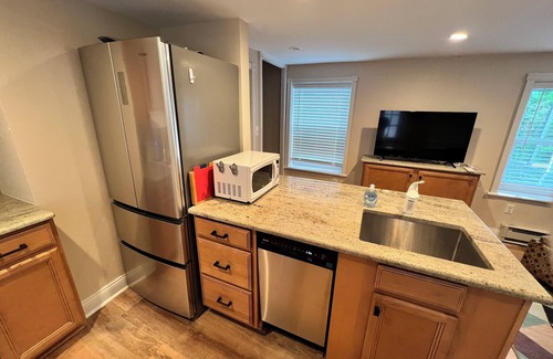 New Hope Apartment | Historic Bank House 1 BR Downtown fully remodeled