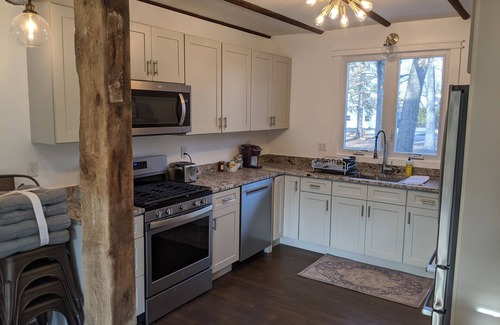 Goshen House | Historic Barn 2 Bedroom Apartment - 4 Minutes from Legoland NY/Racetrack View