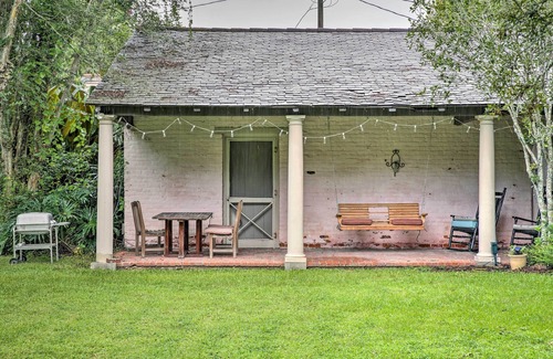 South Baton Rouge Apartment | Historic Baton Rouge Vacation Rental: 6 Mi to LSU!