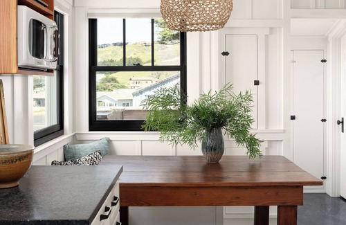 Dillon Beach House | Historic Beach Cottage with Ocean View Deck - Steps to Beach