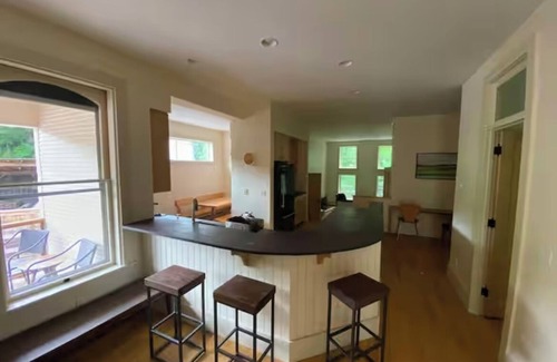 North Ferrisburgh Apartment | Historic, beautifully renovated riverside apartment in North Ferrisburgh