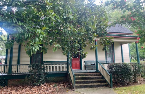 Wilson House | Historic Beauty Near Downtown Wilson and Barton College