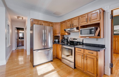 Osceola House | Historic Beauty w Modern Updates Near Taylor's Falls