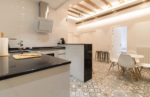 Logrono Historic Centre Apartment | Historic Center - Camino de Santiago and Puente de Hierro
