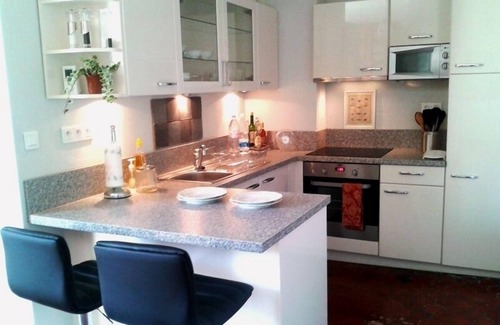 Aix-en-Provence Historic Centre Apartment | Historic Center: Classic Town House Apt., Elegant, Calm, Sunny With Garden Views