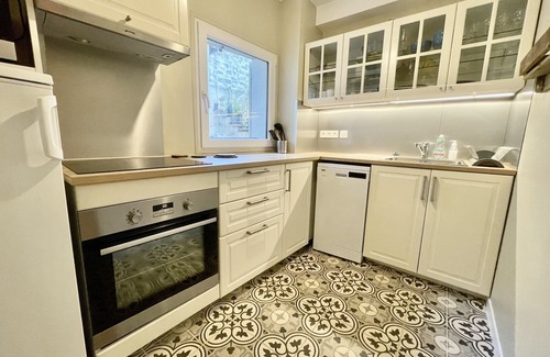 Avignon City Centre Apartment | Historic center, nearby parking lots
