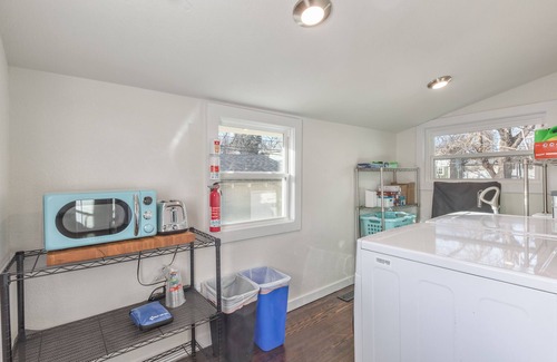 Sand Springs House | Historic Charm + Luxury Bath/Kitch, 10min DT Tulsa