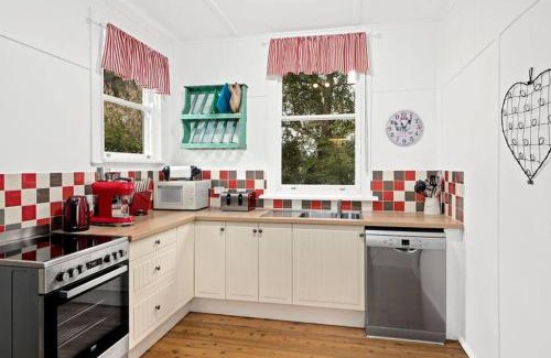Bundanoon House | Historic Corinda Cottage