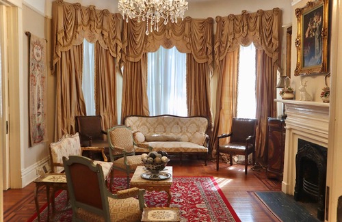 Natchez House | Historic Downtown Natchez Grand Victorian