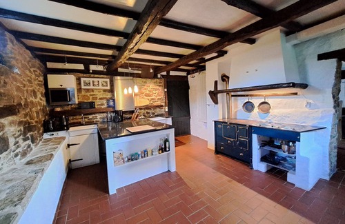 Antweiler Cottage | Historic Eifel country house with beautiful garden, sauna & fireplace