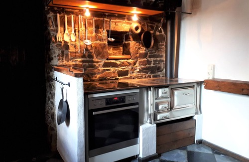 Antweiler Cottage | Historic Eifel country house with beautiful garden, sauna & fireplace