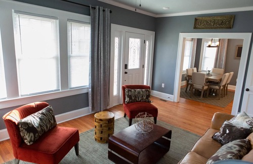 Burlington House | Historic & Elegant B-Town Bungalow