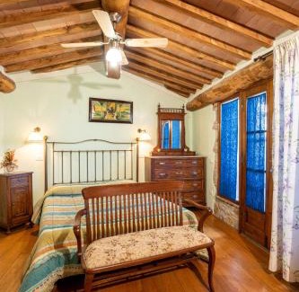 Torniella House | Historic Farmhouse Casa del Chiodo