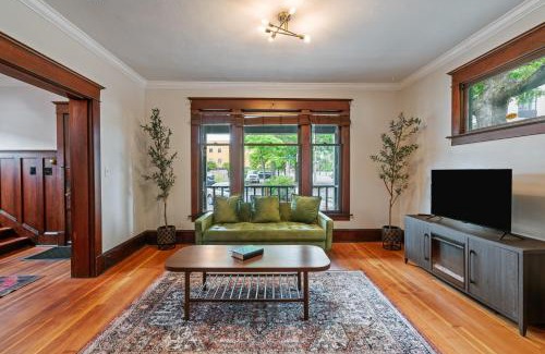 Downtown Vancouver House | Historic Heart Of Downtown House
