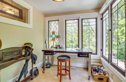 Northeast Neighbors House | Historic Home Near Downtown Salem Walk to Capitol