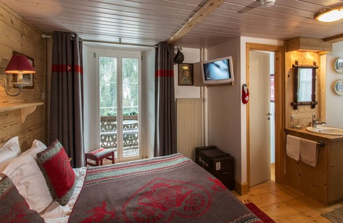 Vers L'Eglise Hotel | Historic Hotel du Pillon