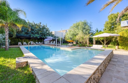 Patu House | Historic house with pool and Mediterranean park (A)
