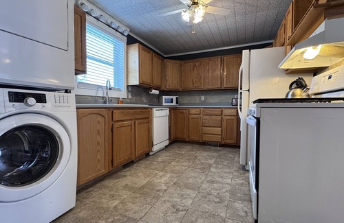 Brighton House | Historic Island Pond Home on VAST Trail – 3BR, 2BA