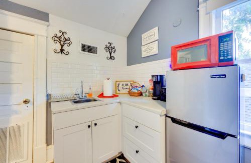 Urban Core Apartment | Historic Jacksonville Retreat about 2 Mi to Downtown!