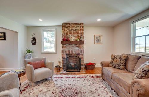 Jefferson House | Historic Jefferson Farmhouse - Hike, Bike and Raft!