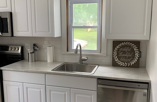 Troy House | Historic Main Street Cottage