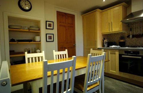 Tideswell Cottage | Historic Peak District Cottage in Tideswell in a Peaceful Location.