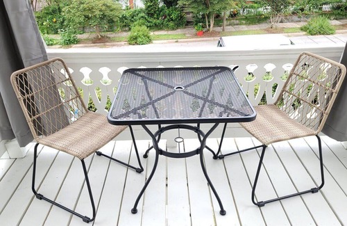 Old East Hill Apartment | Historic Pensacola Stay | Summer Ready Suite 3
